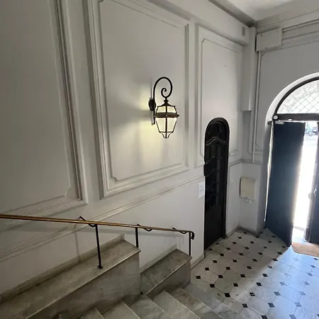 Apparemment Gambetta Centre Apartmán *